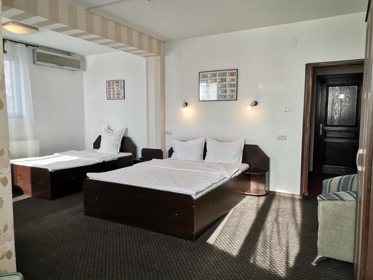 Motel Davios Zsilvásárhely Kültér fotó