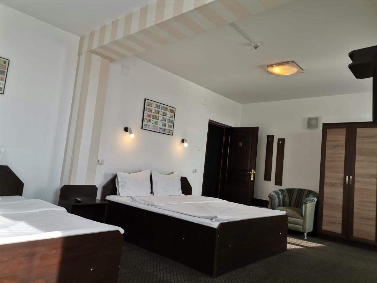 Motel Davios Zsilvásárhely Kültér fotó
