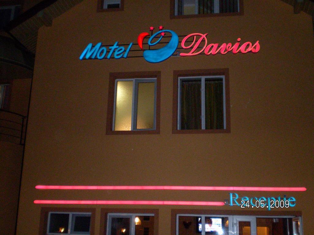 Motel Davios Zsilvásárhely Kültér fotó